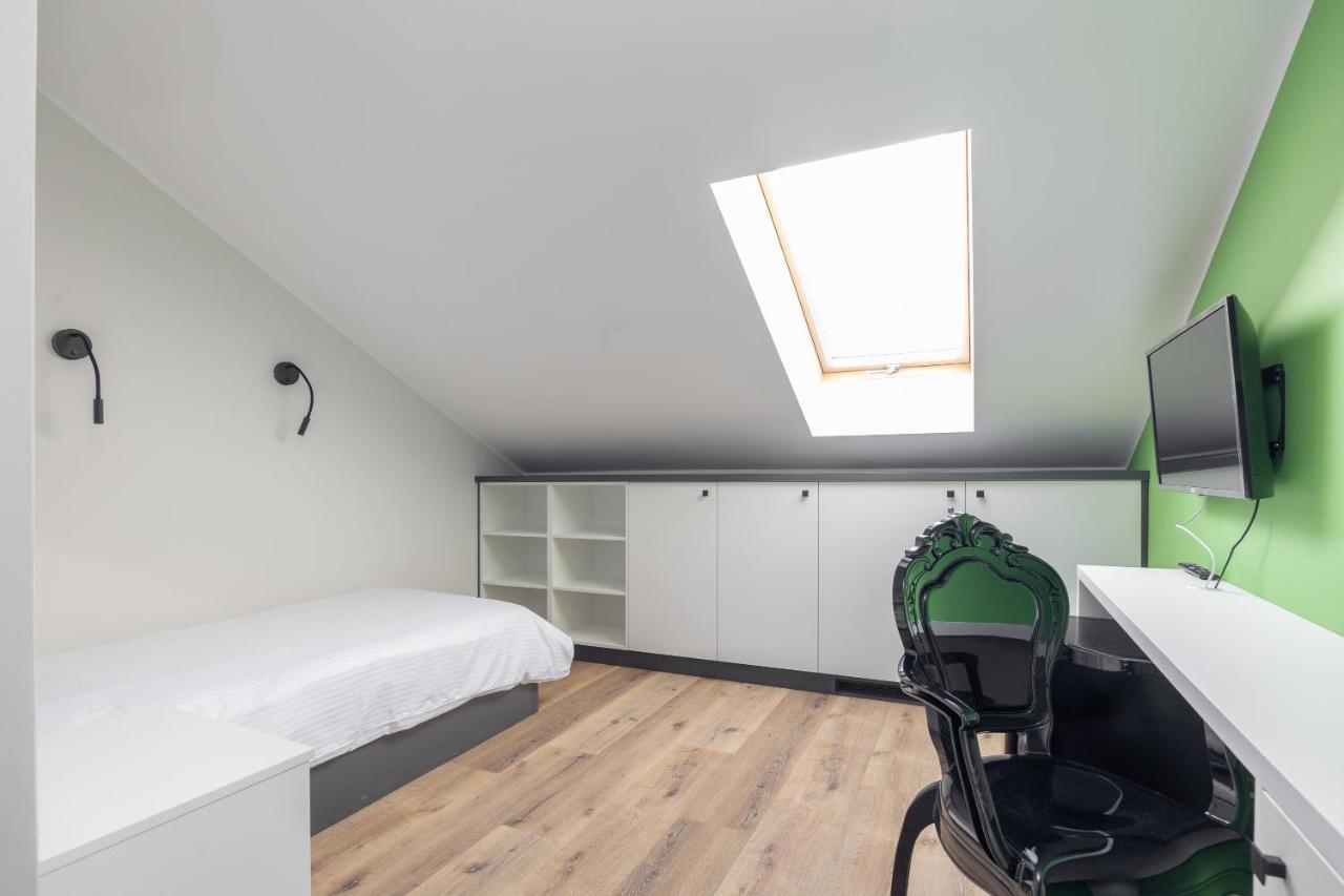 Ae Hostel Nowy Swiat Warszawa Eksteriør billede